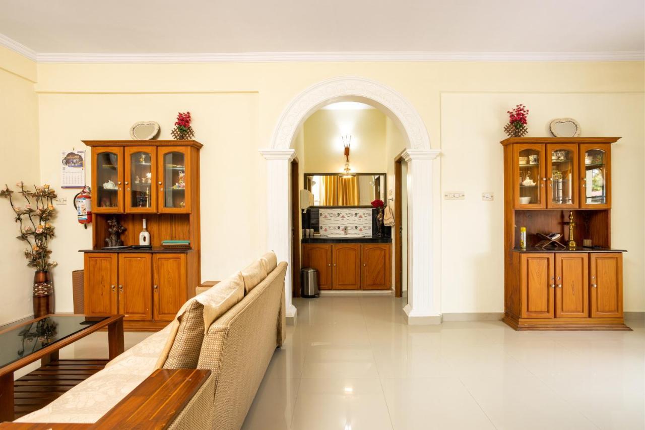 Paradise Inn Kochi Екстер'єр фото