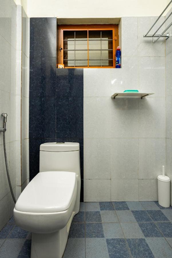 Paradise Inn Kochi Екстер'єр фото